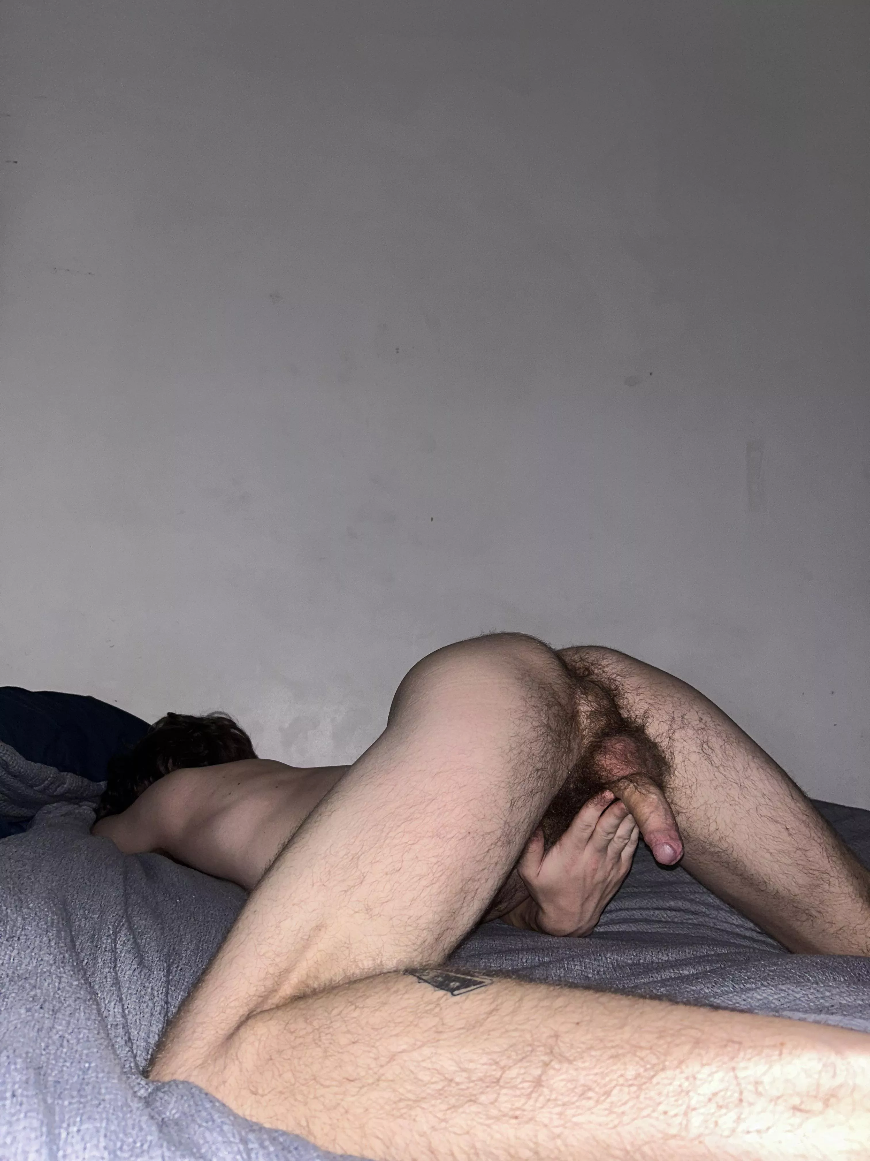 (19) Everyone tells me to shave :(