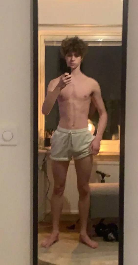 19 fit straight bro wanna cum for u, send face, snap jonasboi99