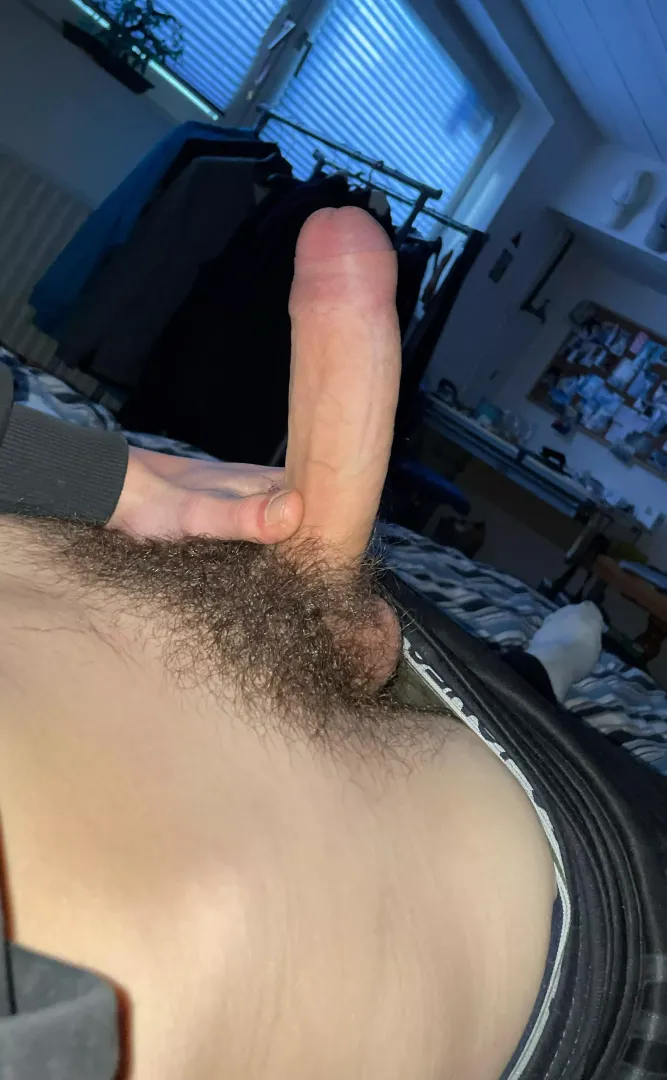 19 @gabriel-uk55 hmu