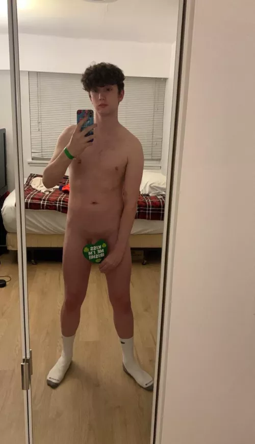 (19) kiss me I’m Irish ☘️
