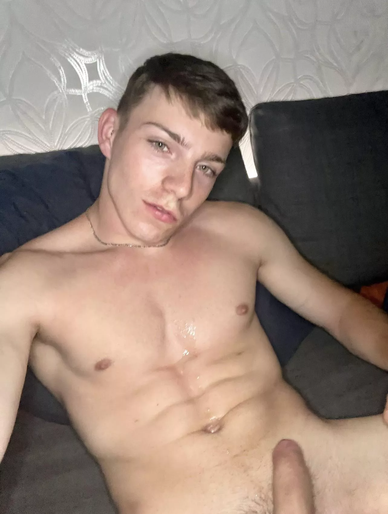 [19] @kolozsitomi morning fun on my OF?😋💦