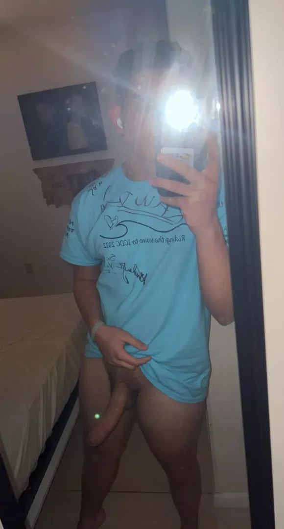 19 m hung and horny hmu bros Vickychisma