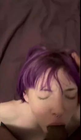 (19) My boyfriend fucks my throat so rough