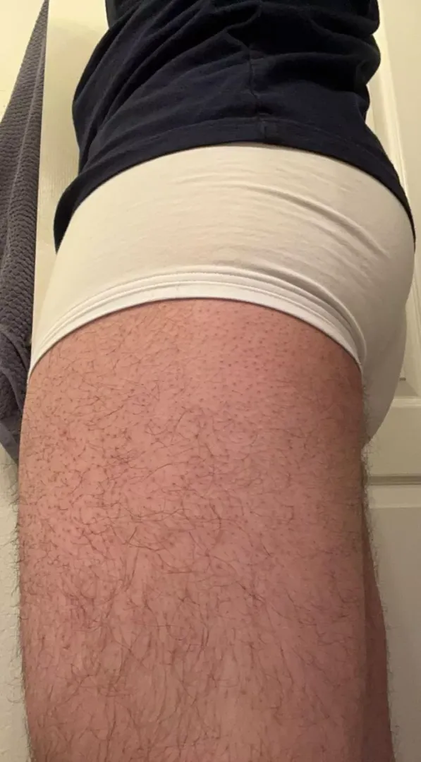 [19] Str8 boy looking for some bros