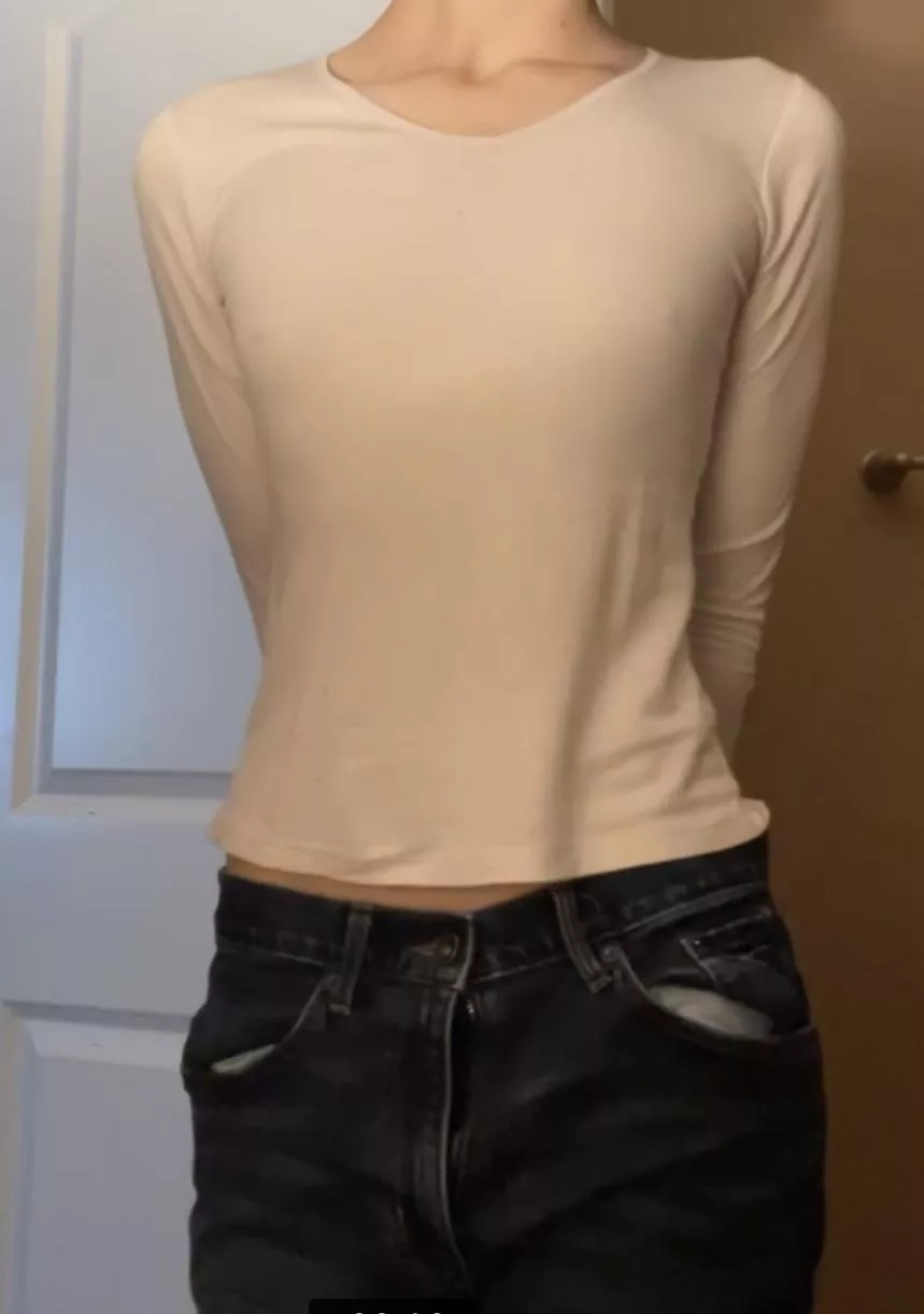 19, trying on clothes