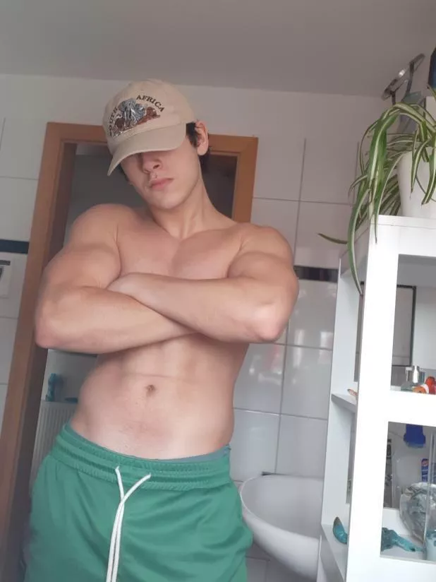 [19] would you be bottom for me?