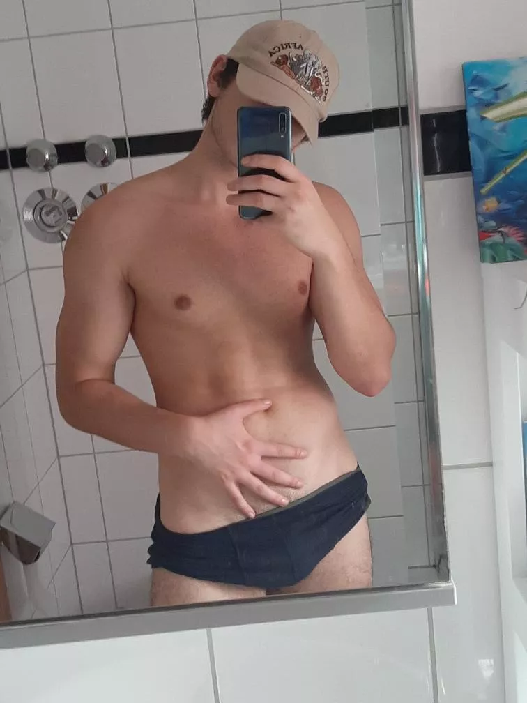 [19] would you like to cum inside me?😊