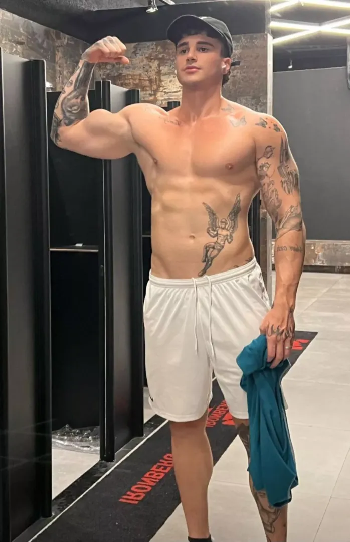 199 lbs finally (M)