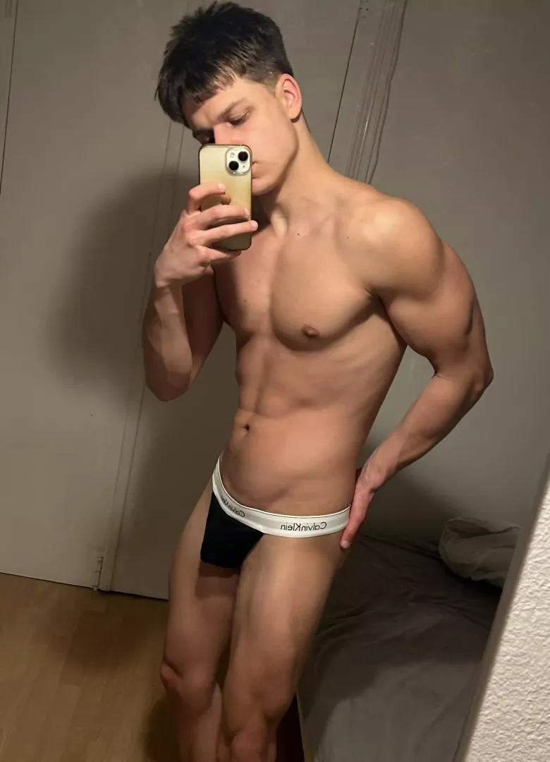 (19)Am I your type ?