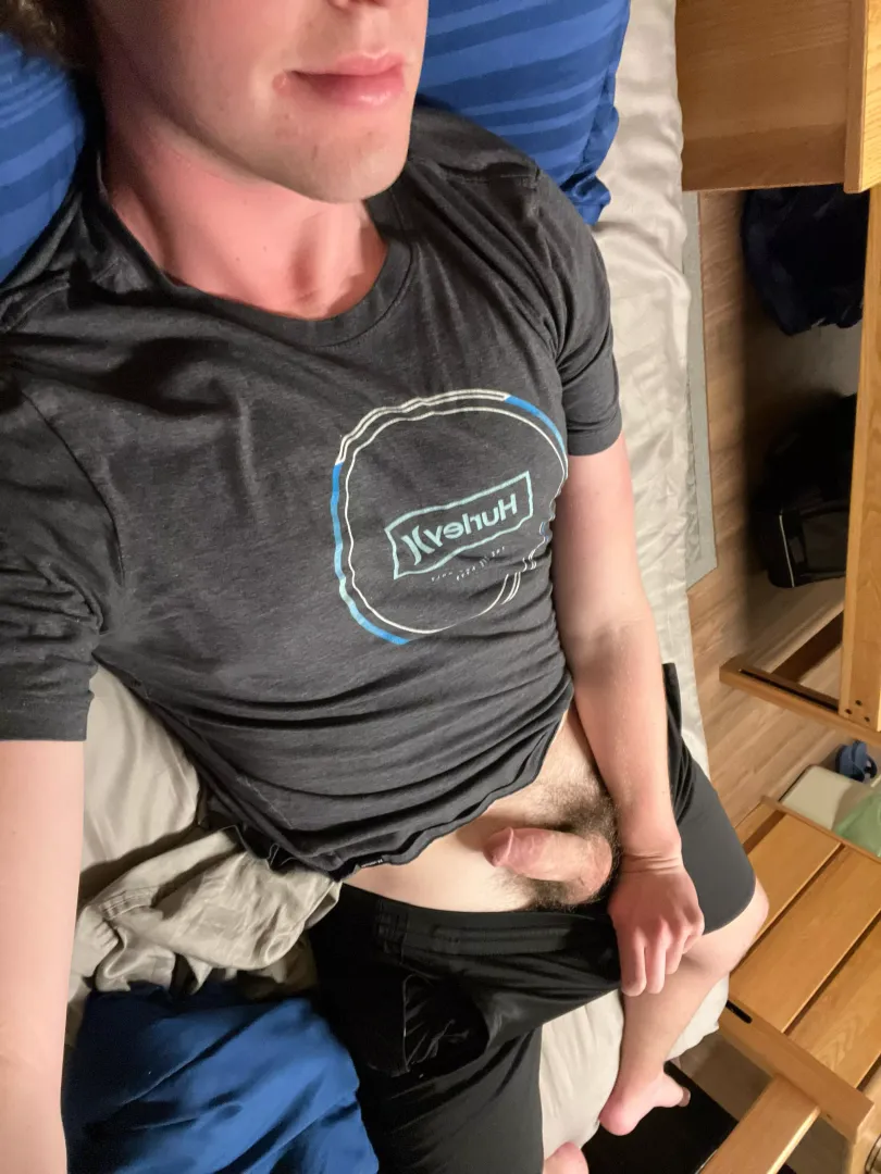 19m 6’7 kinky pe rv looking for fun- please show face - Ianthet21
