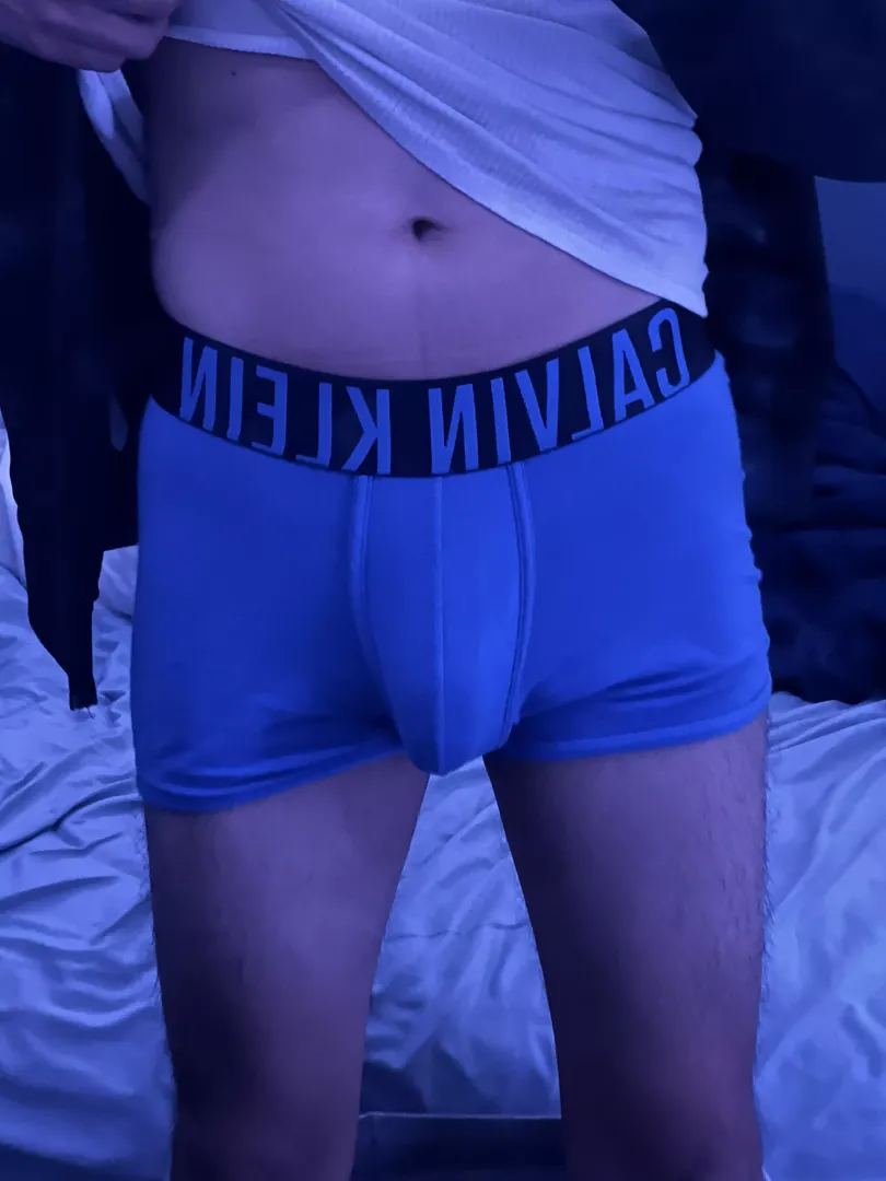 19M blue cks