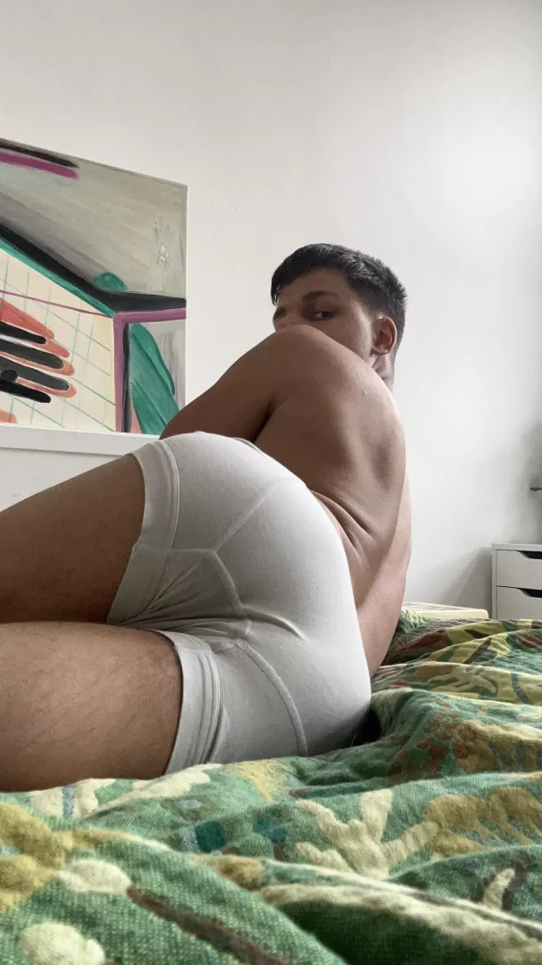 (19)Would you take off my undies?