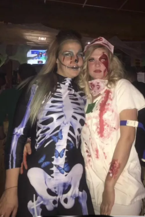 2 Sluts