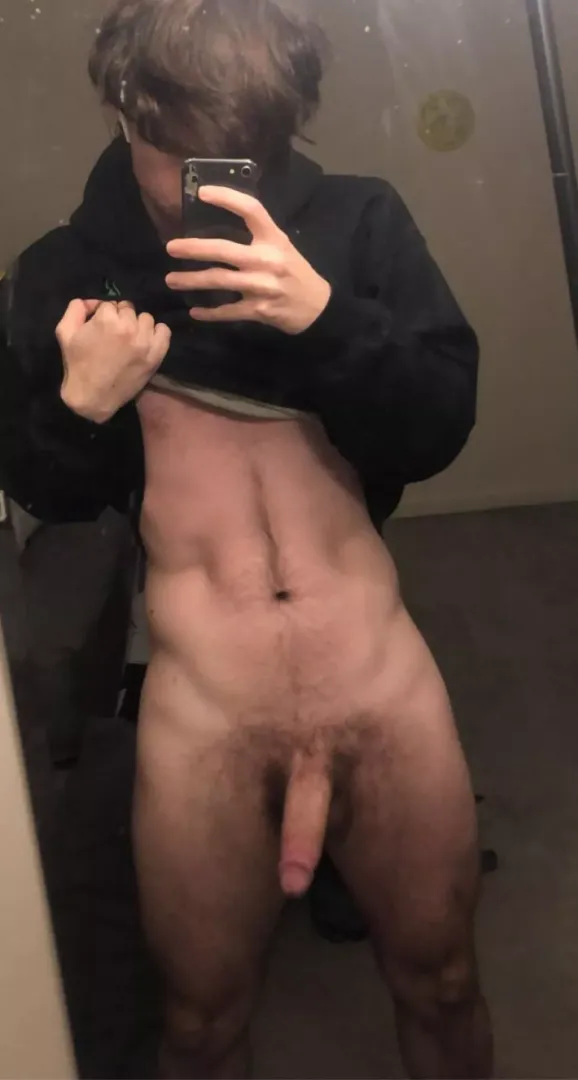 20 fit country boy looking for masc men hmu: cbcb1428 (send face)