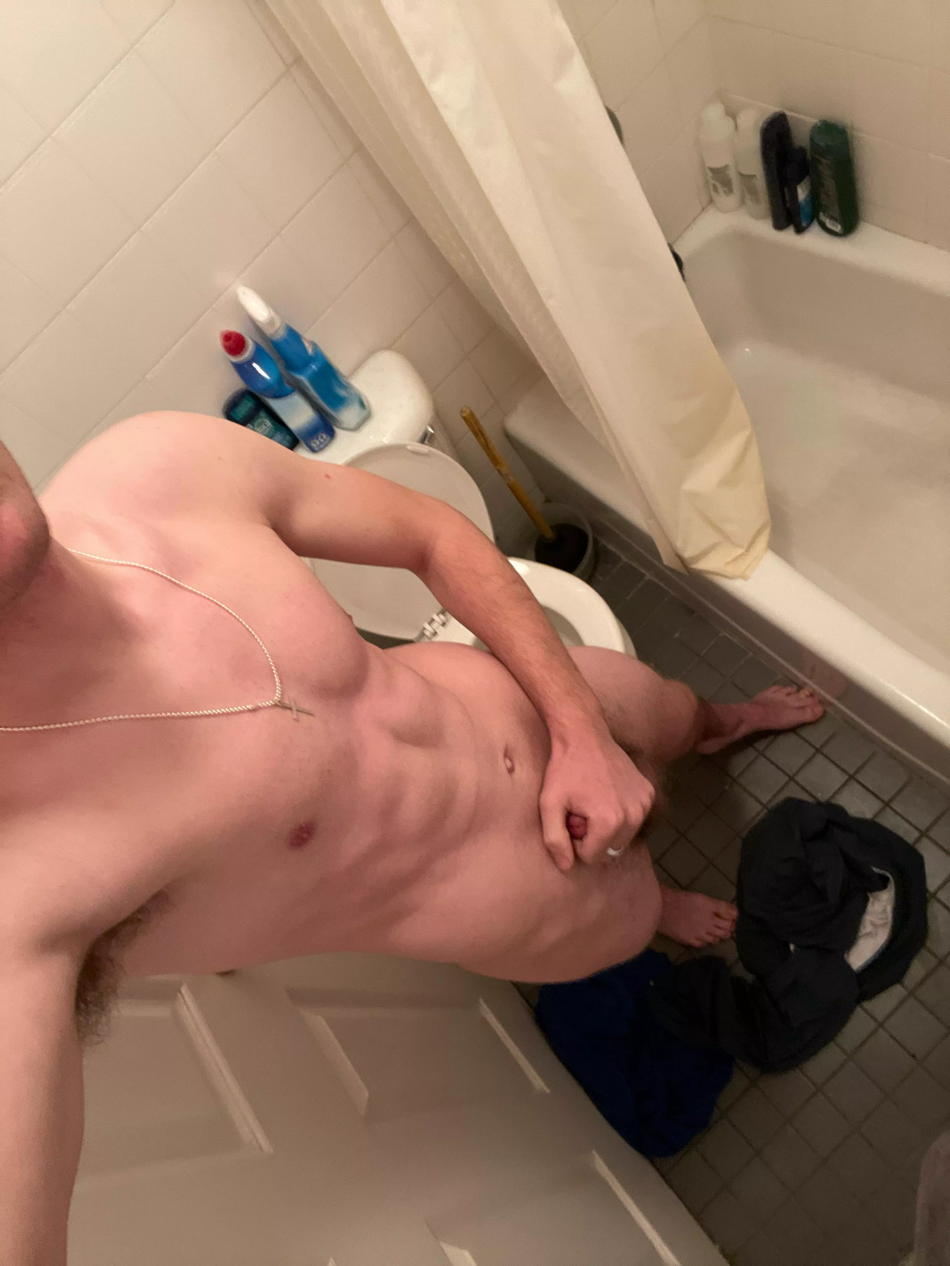 20 fit only. Hopping in the shower rn Ztona23