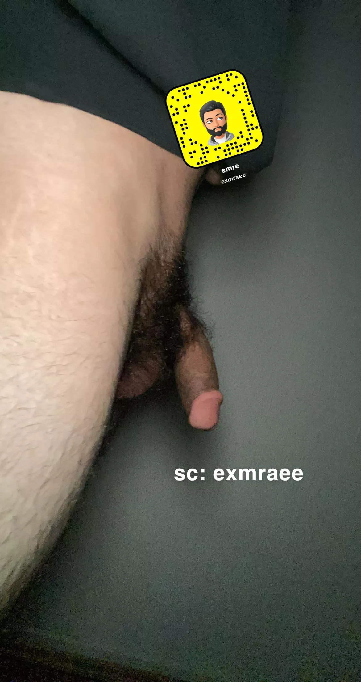 20 gay, add me if you are hairy or dominate