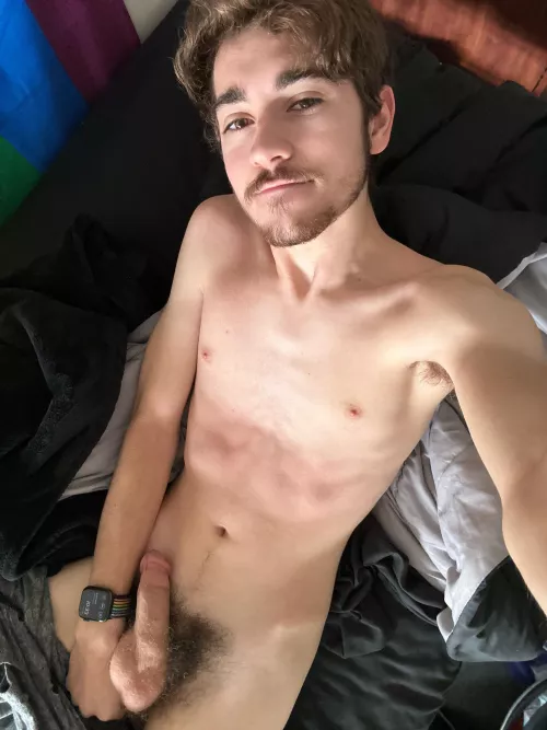 (20) Hey, bro, wya?
