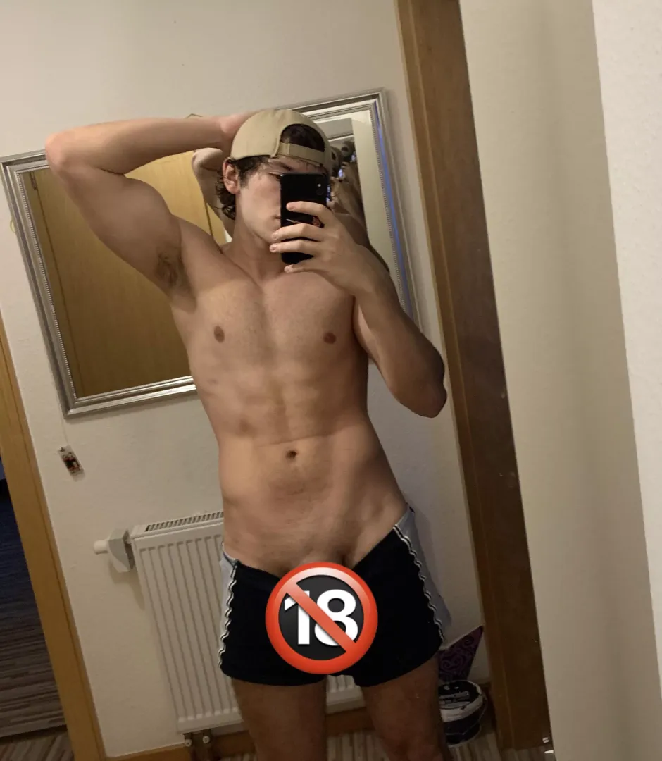 [20] ✌🏻