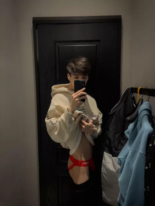 [20] let’s normalise wearing jocks everyday