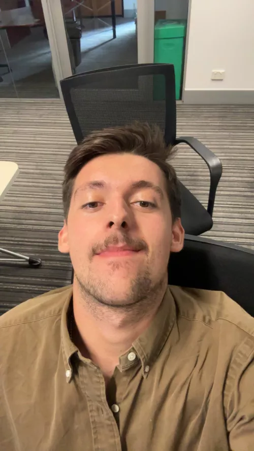 20 m aus uncut stud @jayjoeyyl