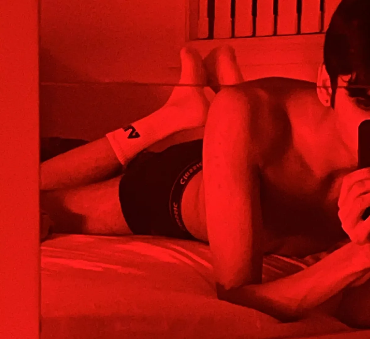20, pakistani twink :)