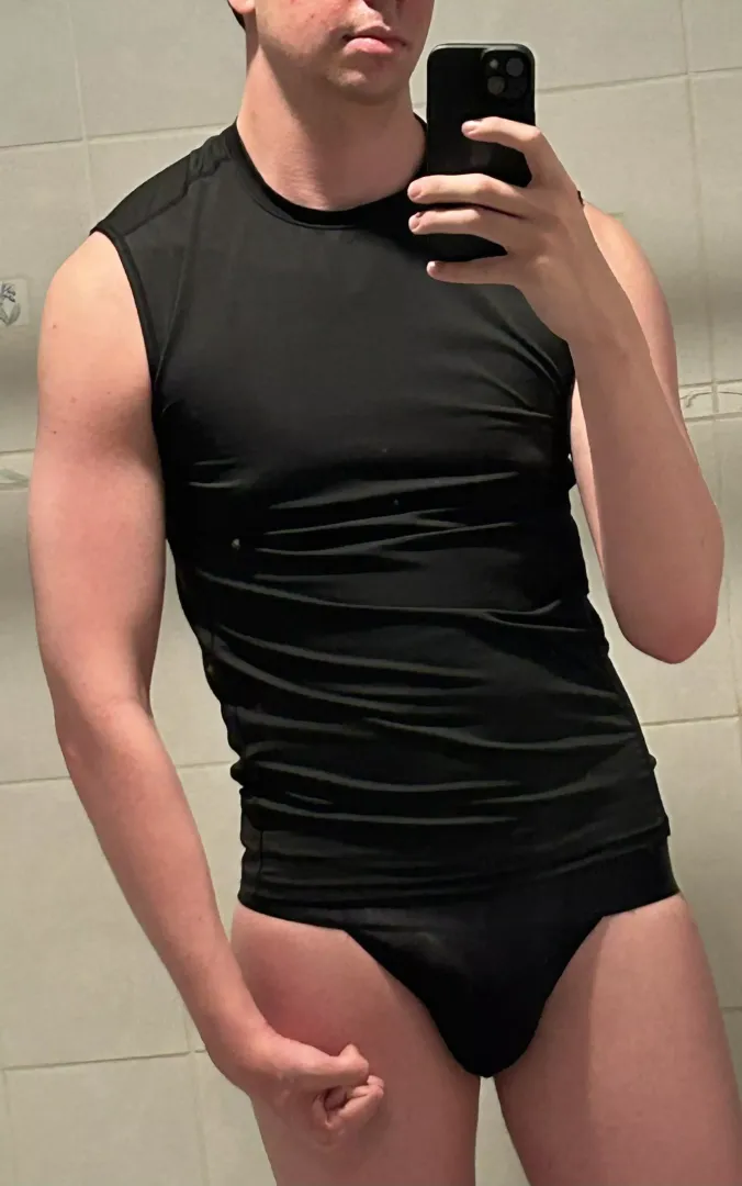 [20] Pressed against my jock