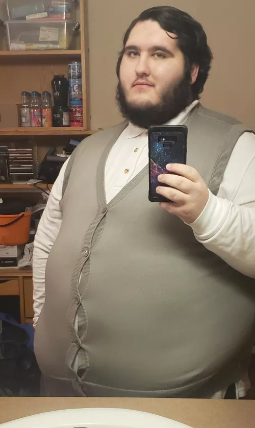 20 - Would love to talk to a girl who actually likes this body type (DMs open)