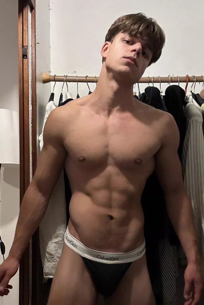 (20)Am I your type?