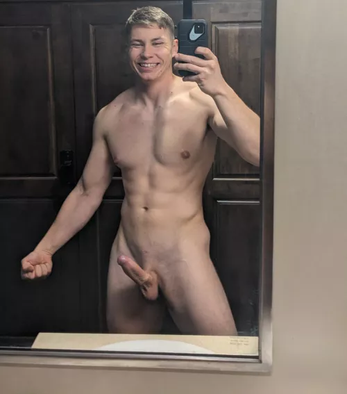 20M want to show off