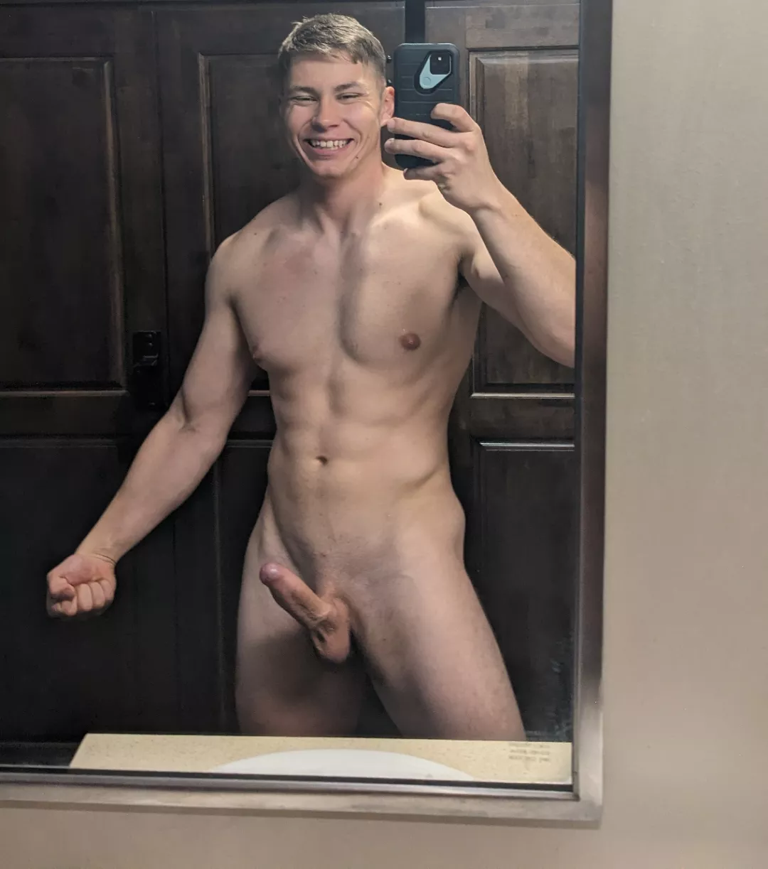 20M want to show off