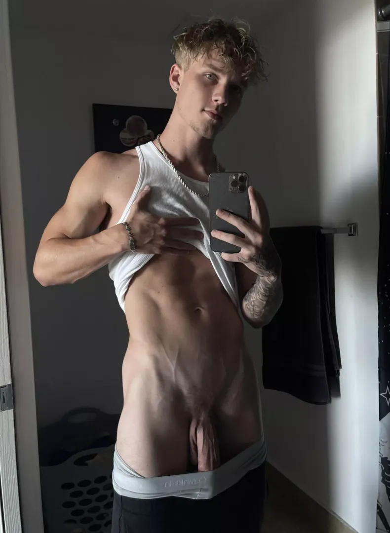 [21] get on your knees for me