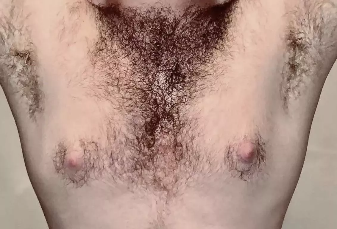 [21] I heard y’all like hairy guys. Does this suffice?😏