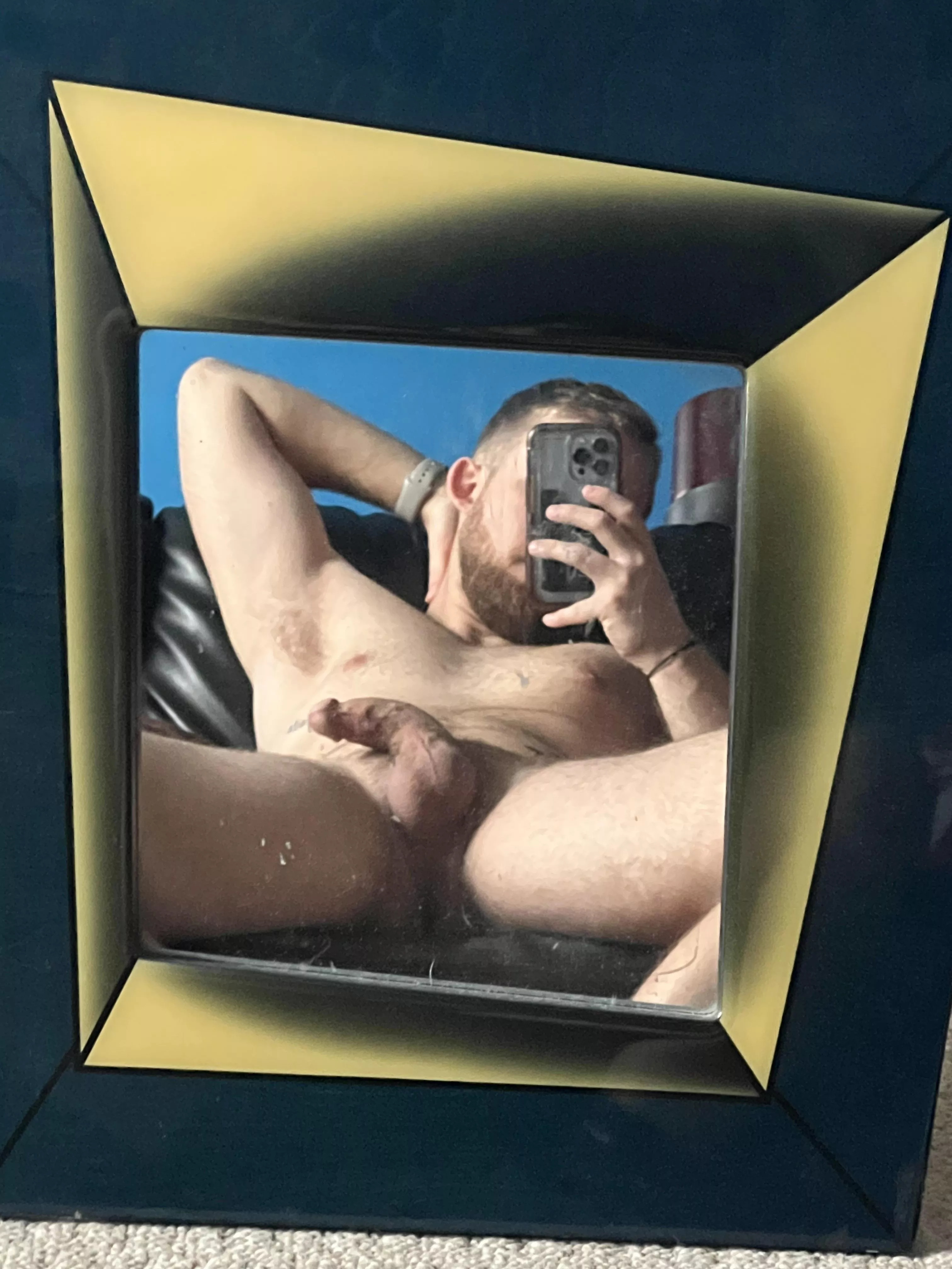 [21] I’m sweaty after a workout, could use a hand or two…