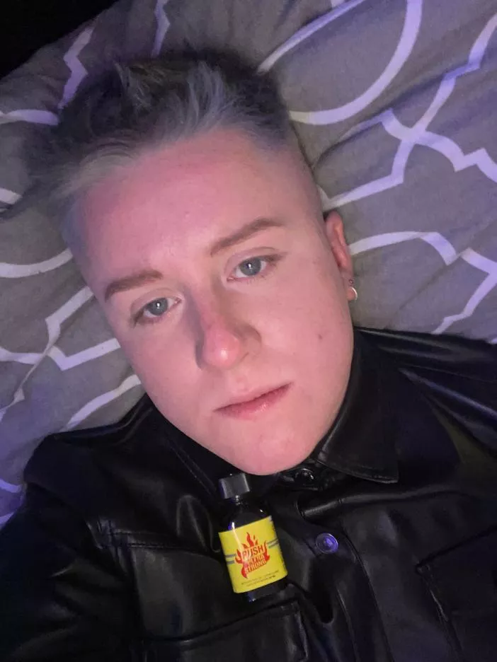 (21) let's netflix & chill