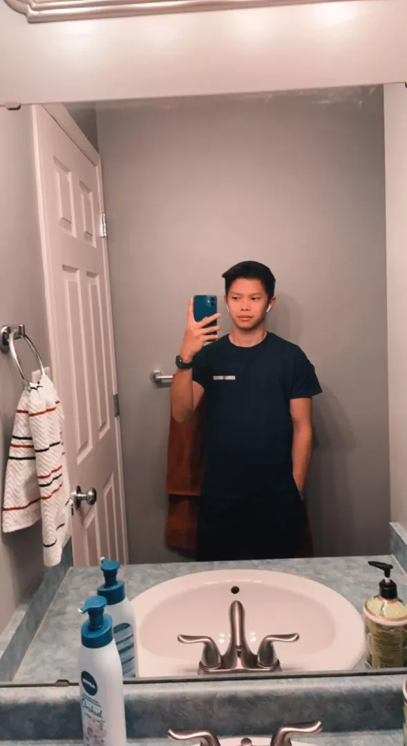 21 🇨🇦 Looking for friends:) kinda new here👍🏻