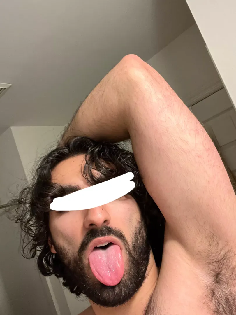 22 hmu