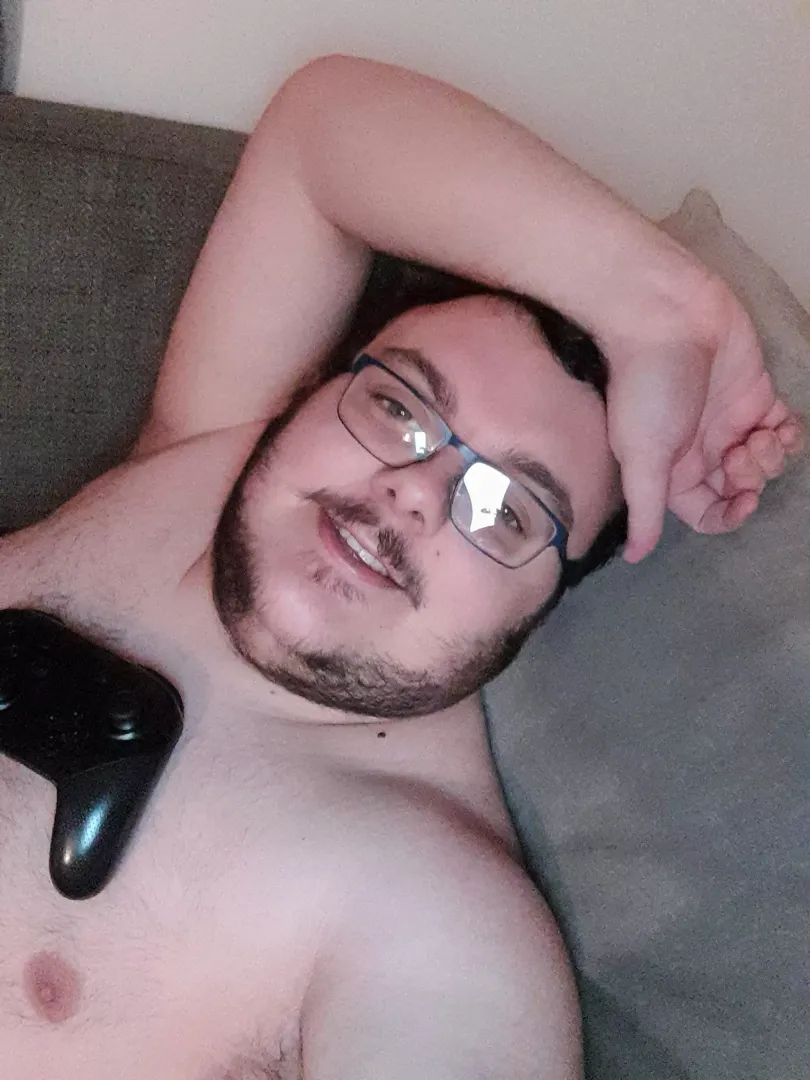 22 m gay chub vers. Anyone wanna be my player 2 :)