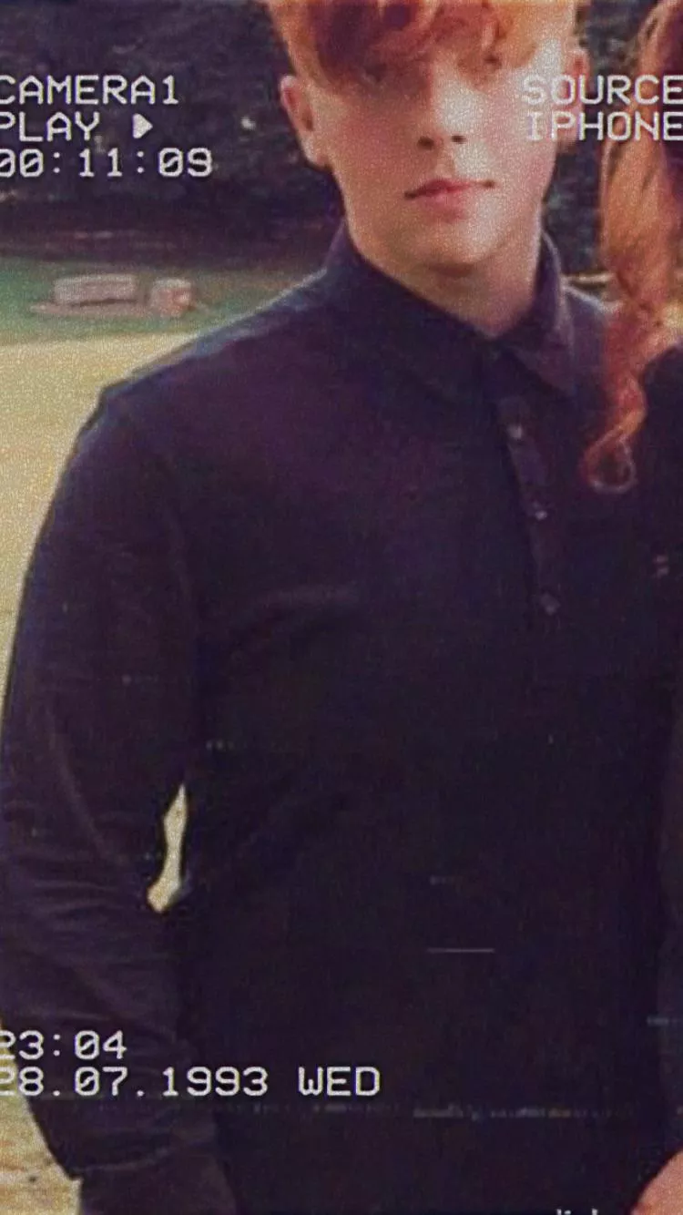 22 m4f redhead message for snap