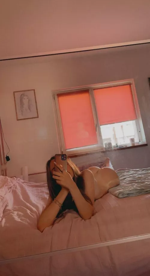 22[F4M] sluty ass. Wanna sext? I'm down for sext! Telegram: @mila13am