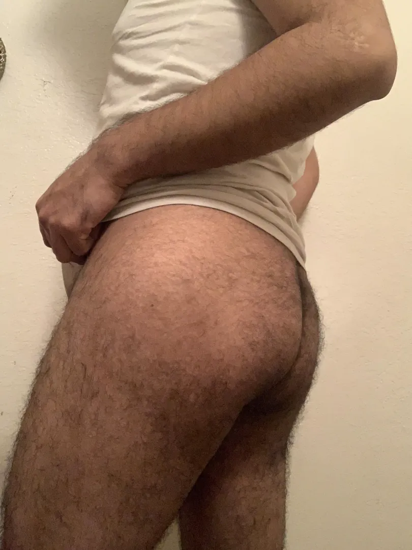 (23) Grind your cock on my cheeks while we cuddle 🐻