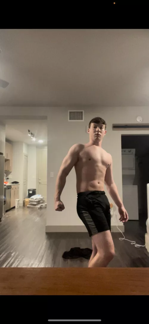 (23) Just your average single Twunk 😔😇