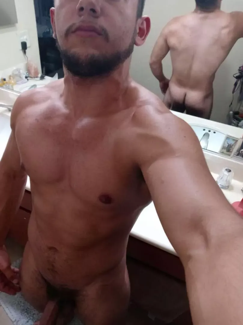 23 (M) hey ladies
