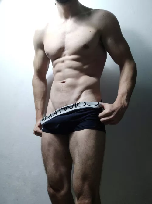 23. Muscular hunk for you 😉
