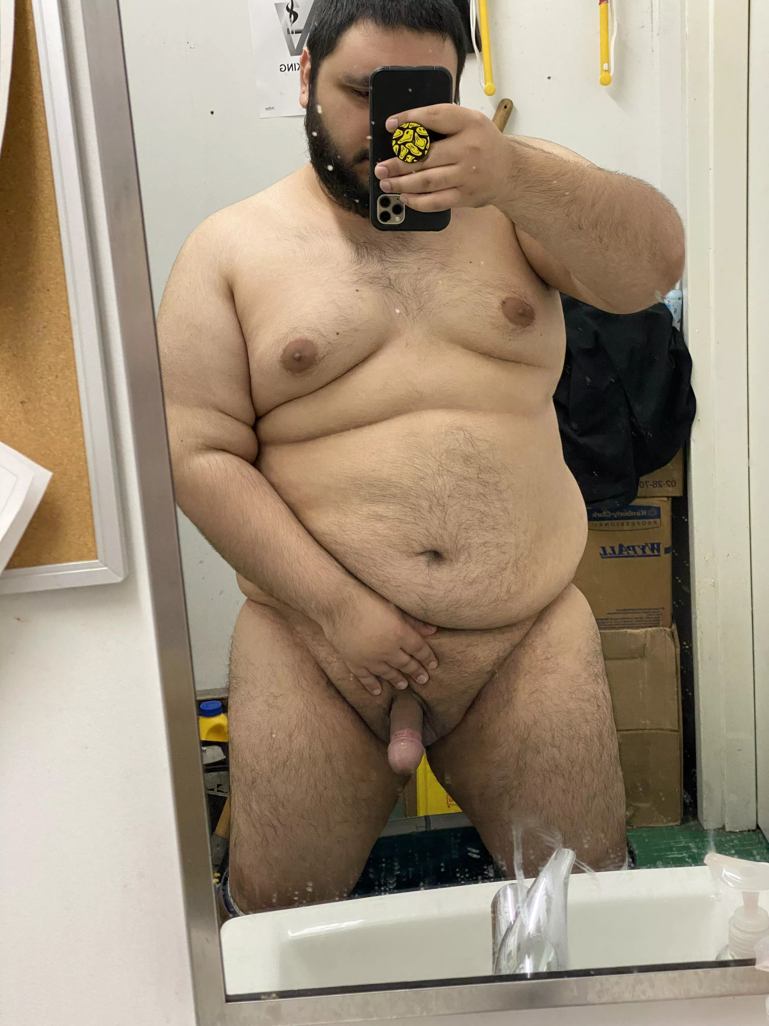 (23) small dick chub , anyone want to trade ?