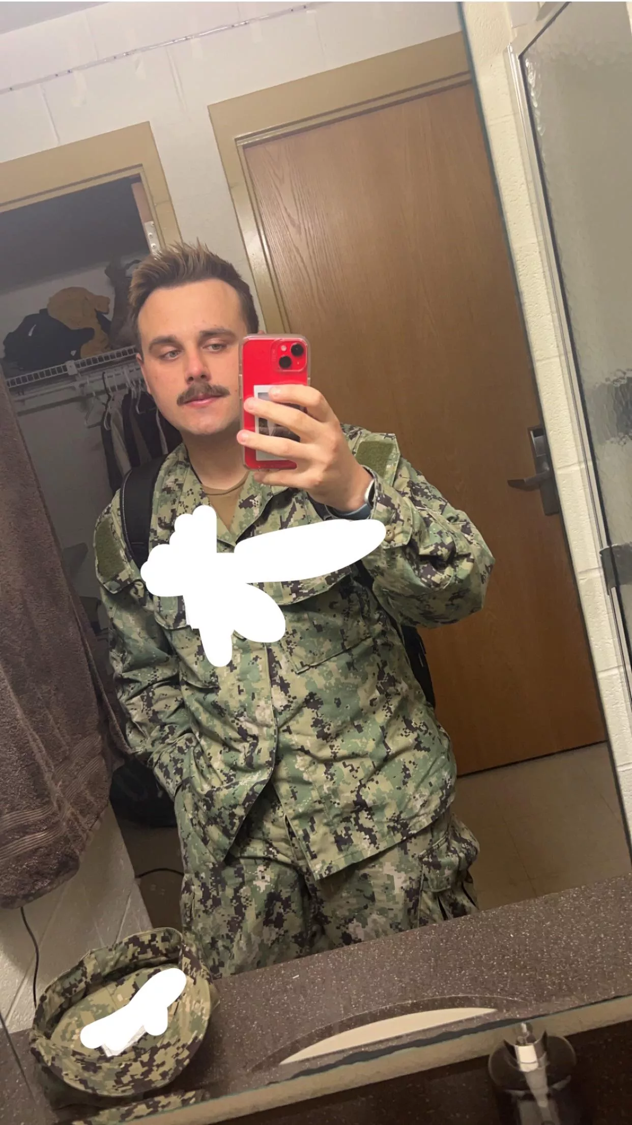 [24] bored hmu, active military, in Va ask play on Xbox or ps