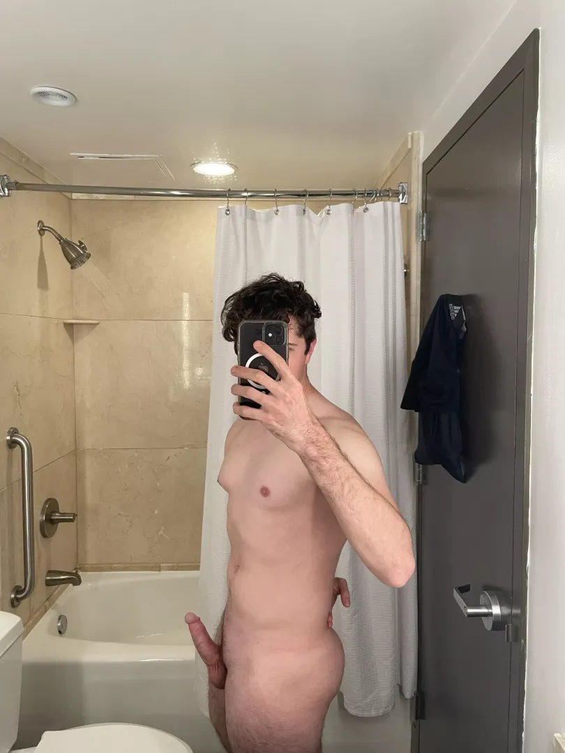 24 M Seeking Hotwives around central Ohio