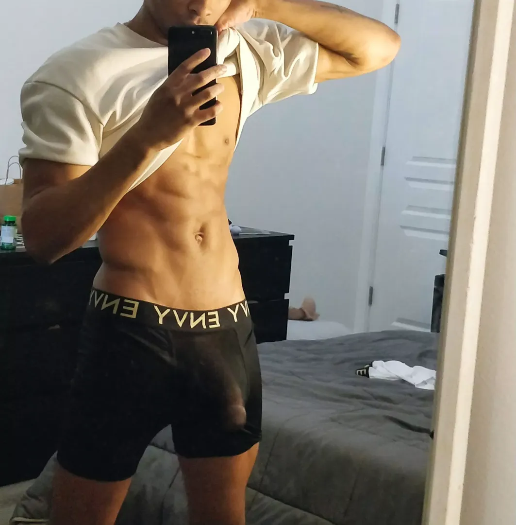 (24) Thoughts on the underwear?
