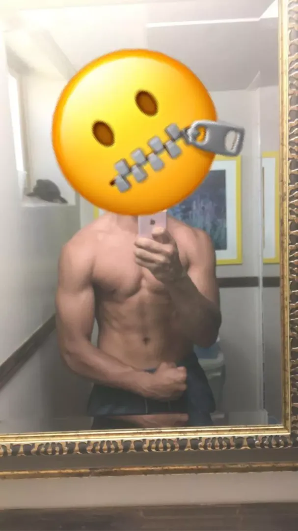 24M4MF Toronto