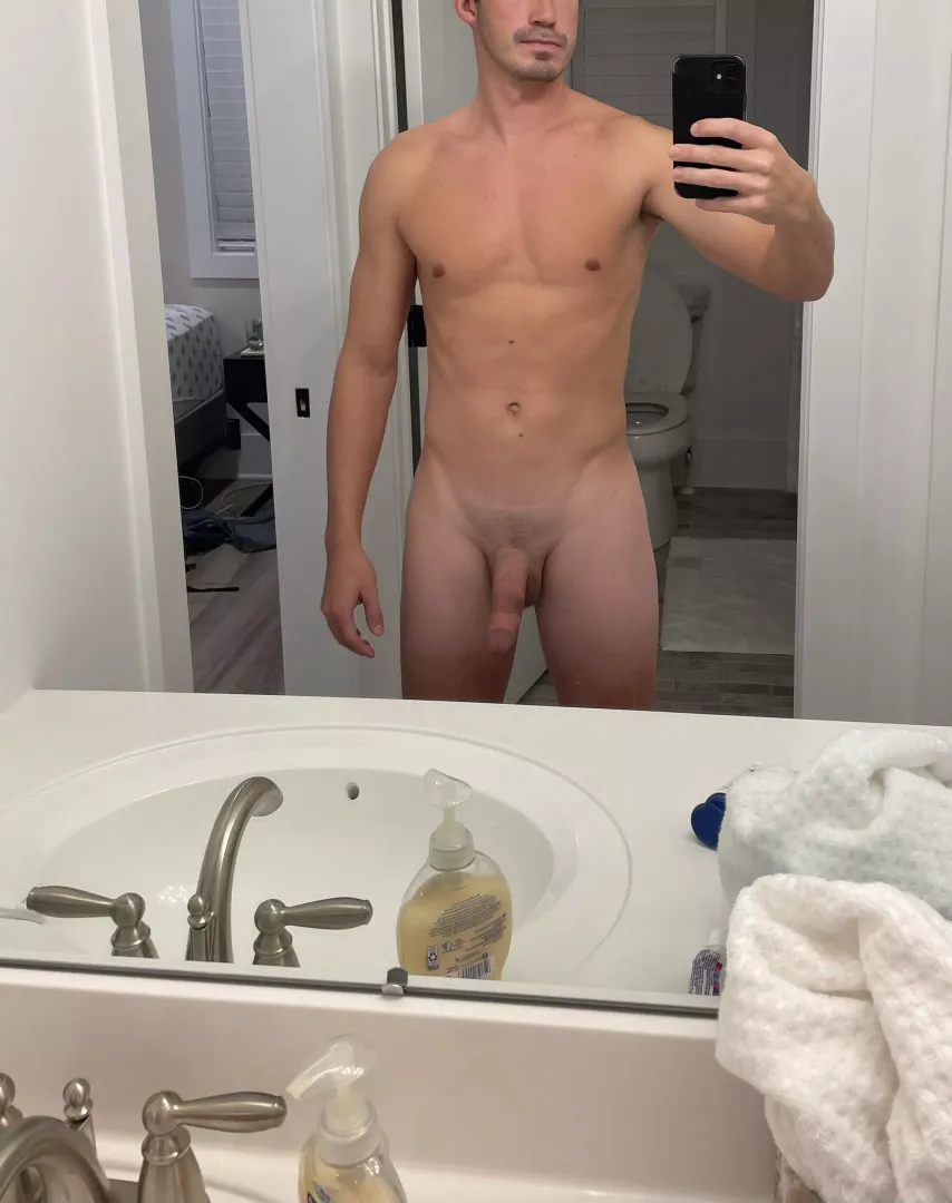 (25) (M) Restarting workouts after a fairly long break. Day 1 pic!