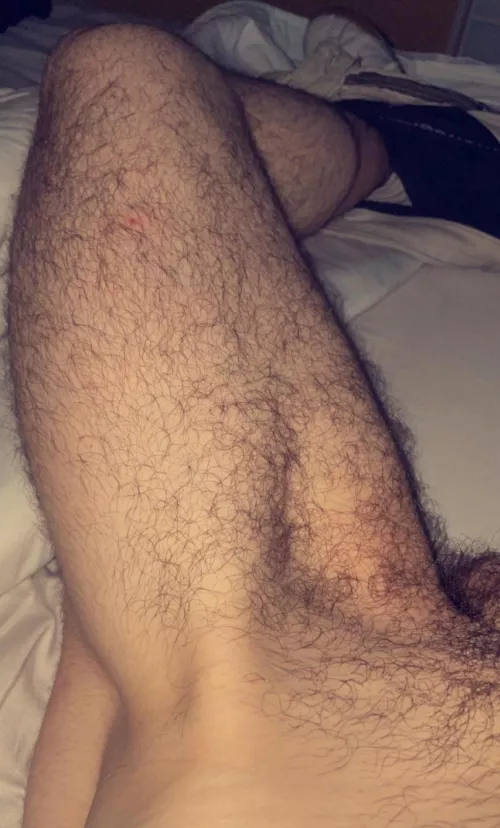 25 m , straight from Spain looking for bros to have some fun, add me: pablolotan